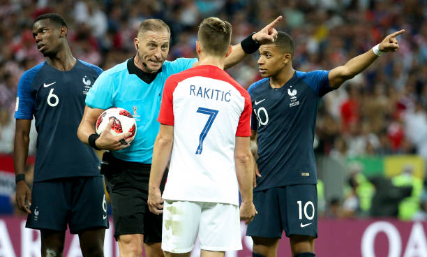 西签下门将 西签下门将