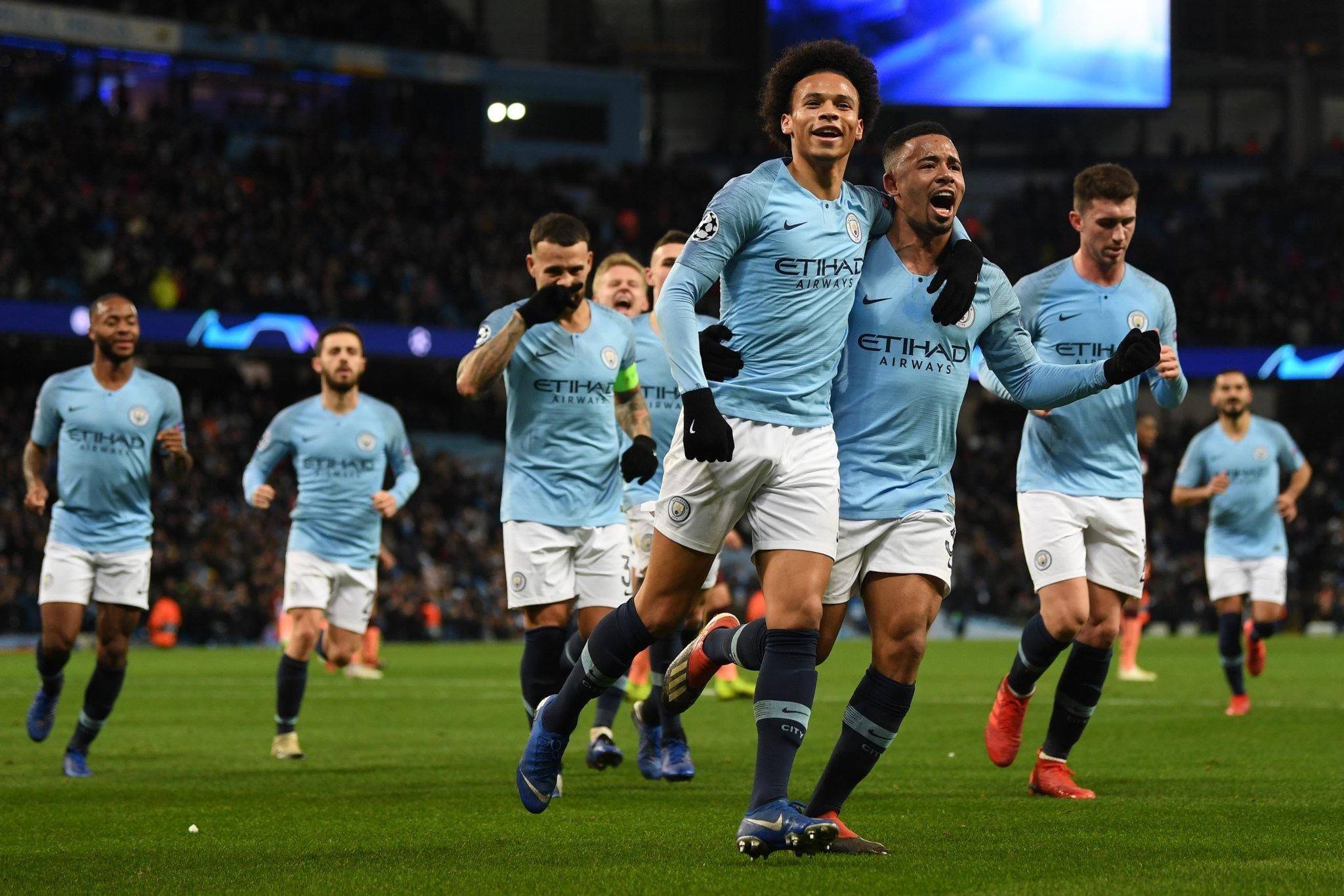 乔治在伤病 乔治在伤病